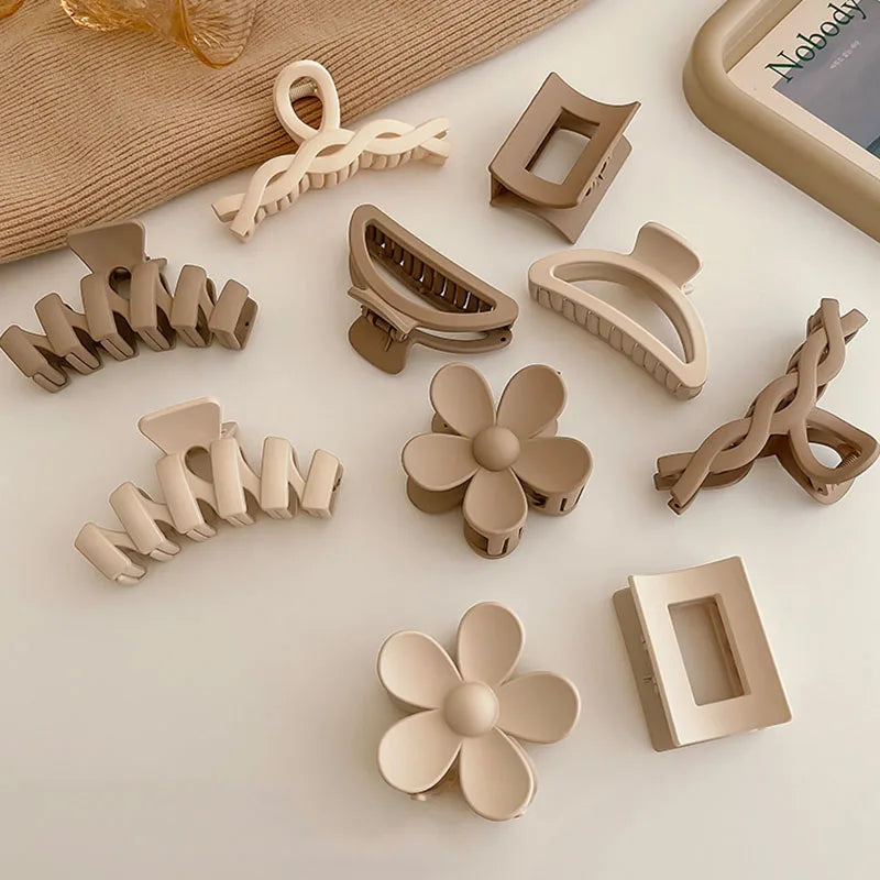 Elegant Brown Beige Flower Geometric Hair Claw