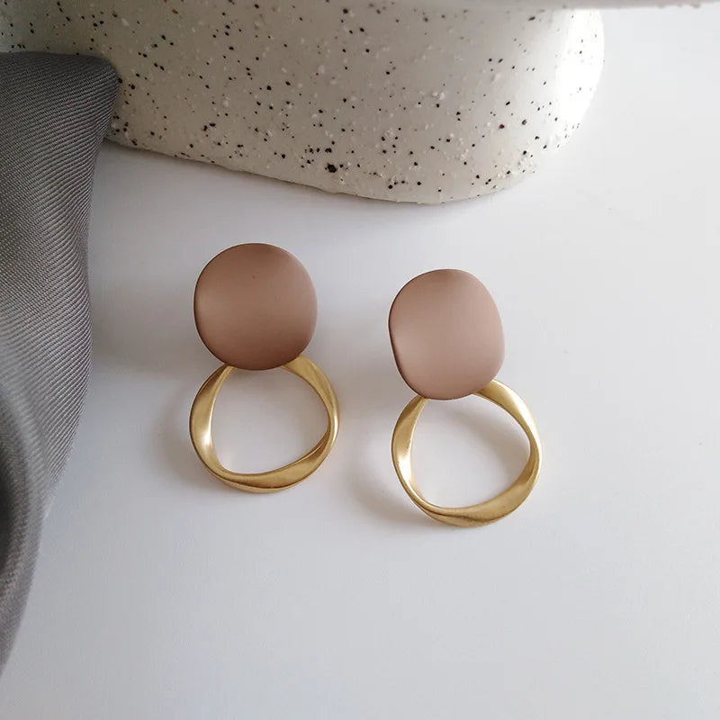 Brown Geometric Round Dangle Earings